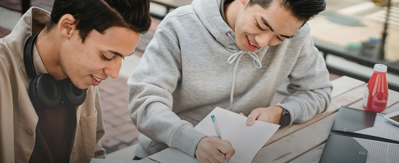 5 Popular Courses to Study in Canada