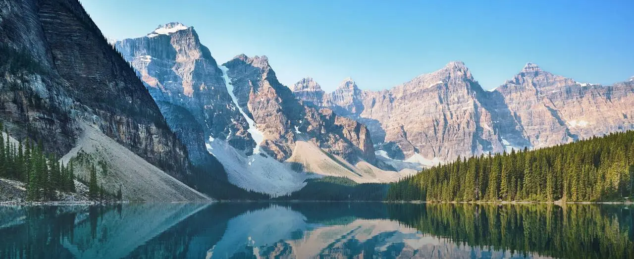 Take a Dive in the World of Canadian Colleges