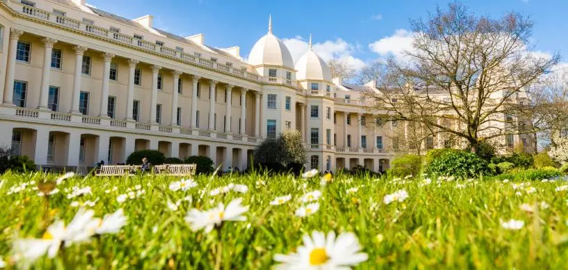 Top 10 MBA Colleges in World: Your Complete Guide Top 10 MBA Colleges in World: Your Complete Guide